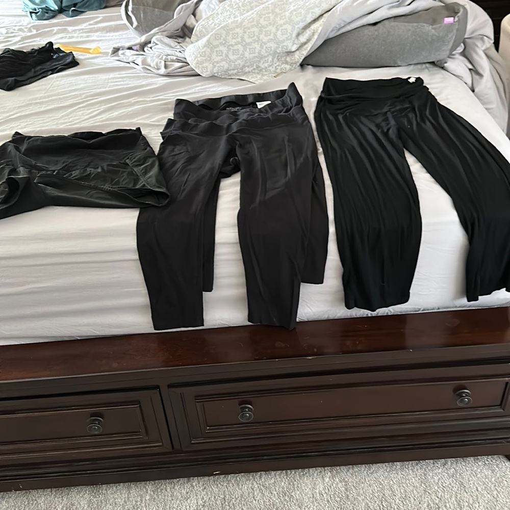 Maternity casual bottoms (4)